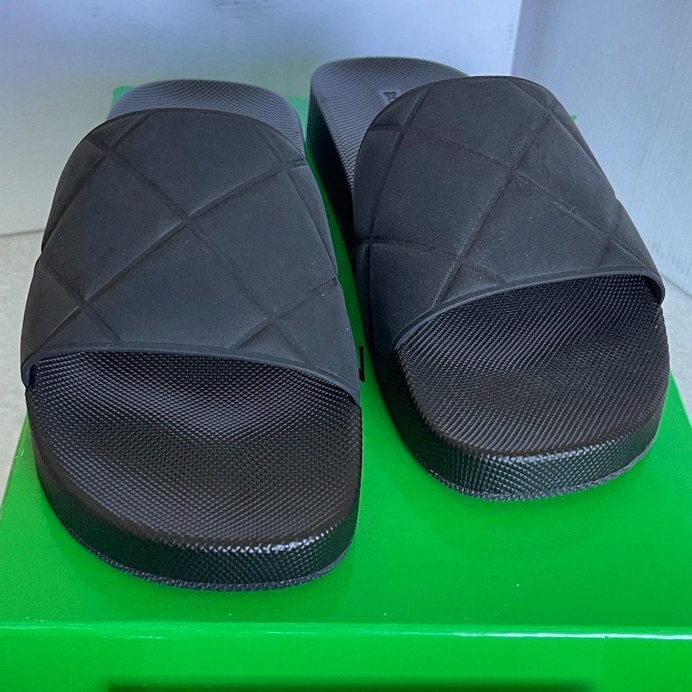 Bottega Veneta 640051 Women's Matt Rubber Black Slides Sandals, 39